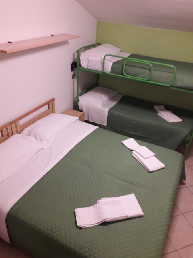 Hotel Penny Rimini Exterior photo